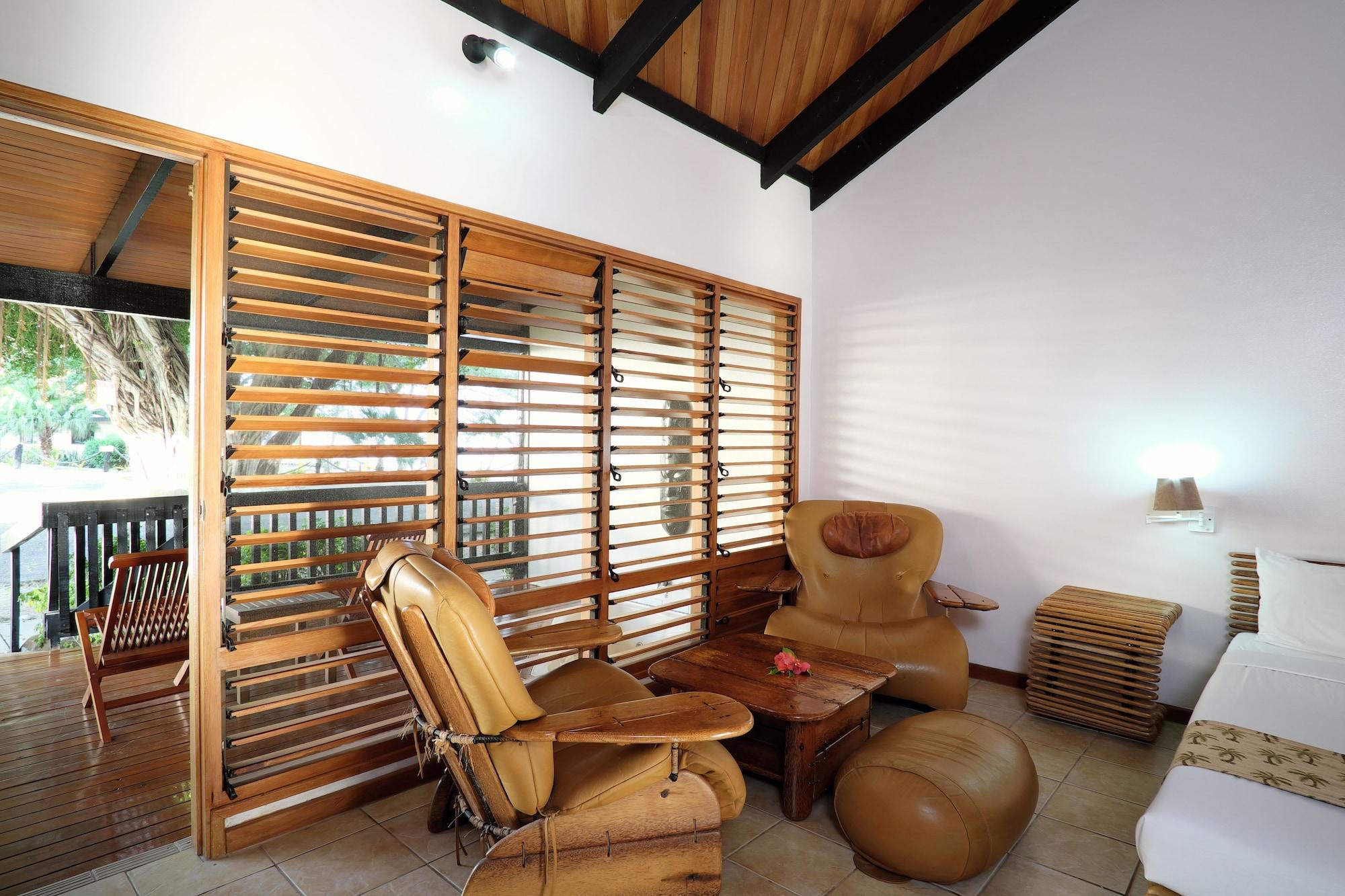 Anchorage Beach Resort Viseisei Bagian luar foto